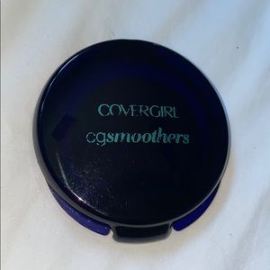 CoverGirl: cgsmoothers 710 pressed powder
